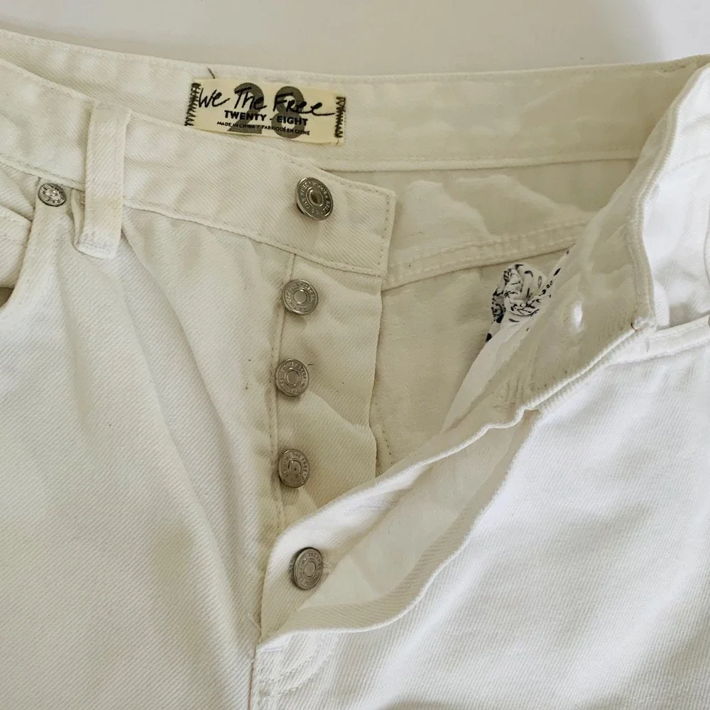 Free People Jeans High Rise Straight Flare 28 White Button Fly Raw Hem Coastal